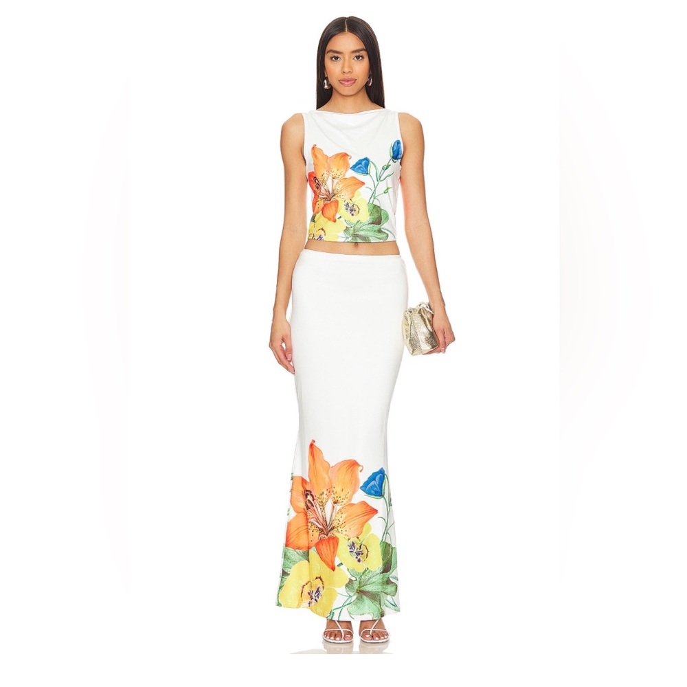 Runaway the Label Primrose Floral Set